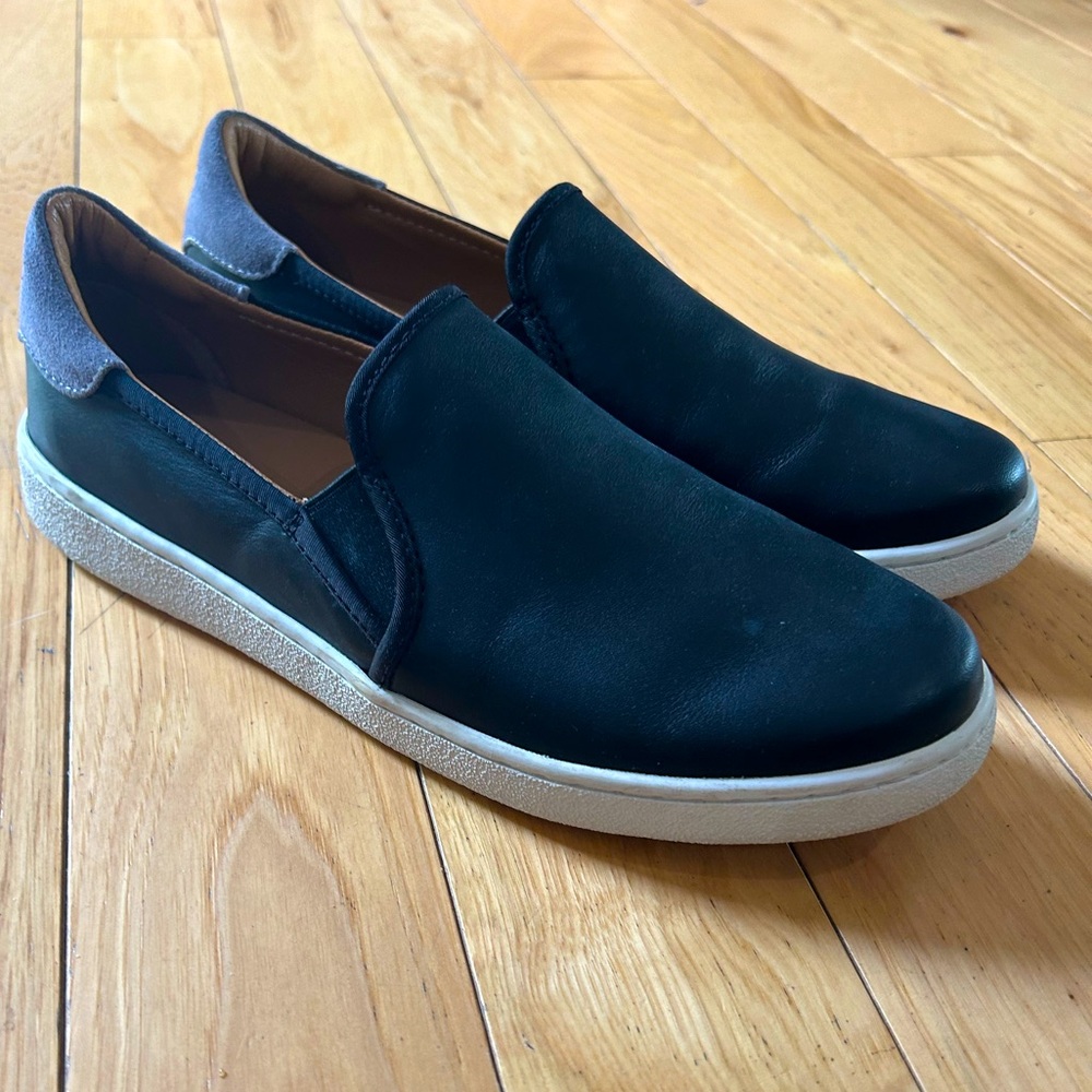 Ugg slide-ons, Black. Great condition